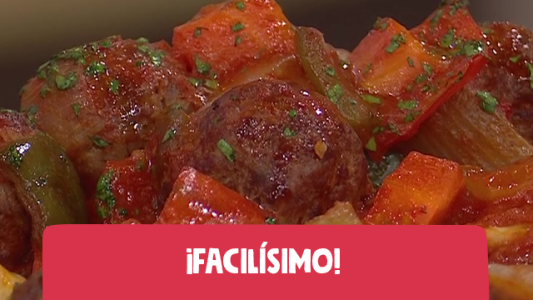 Tallarines con albóndigas
