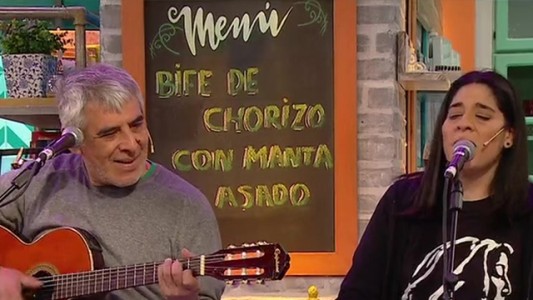 El homenaje a Mercedes Sosa de su nieta Araceli y Peteco Carabajal
