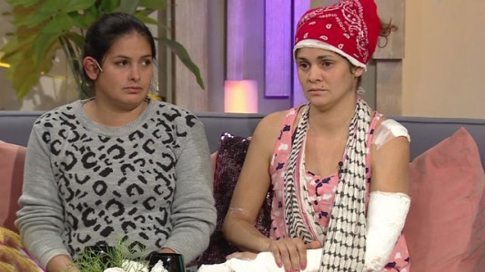 Su ex la apuñaló, le quebró el brazo y logró sobrevivir