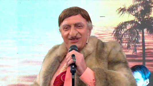 Delfor Pasión Almada canta un bolero de Tini Stoessel