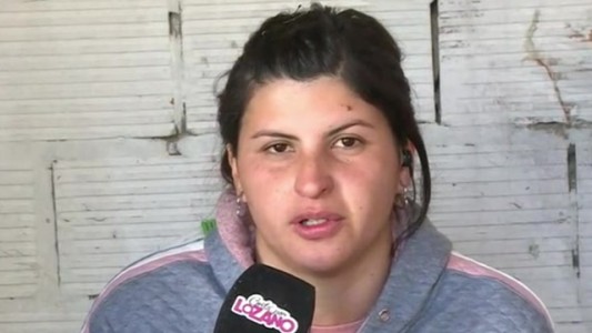 Mató a su mujer, llamó a su hija para avisarle y se fugó