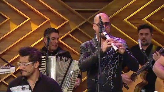 La alegría del carnaval con Los Tekis