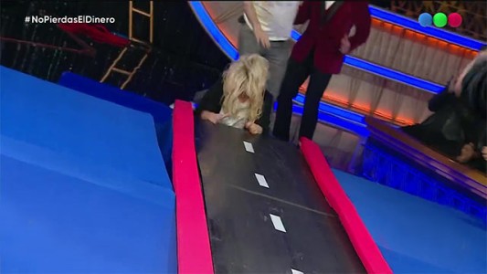 ¡El blooper de Esmeralda Mitre!