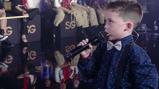 ¡El niño genio volvió a dar clases!