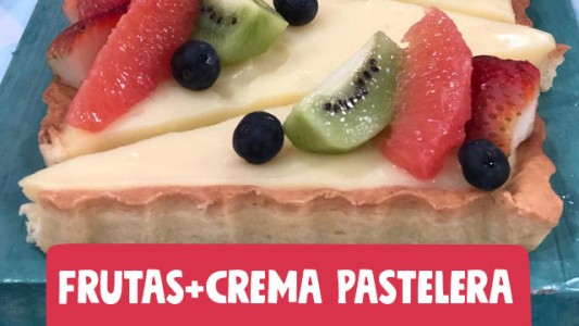 Tarta de pastelera y frutas primaveral