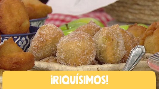 Impactantes buñuelos de manzana y banana
