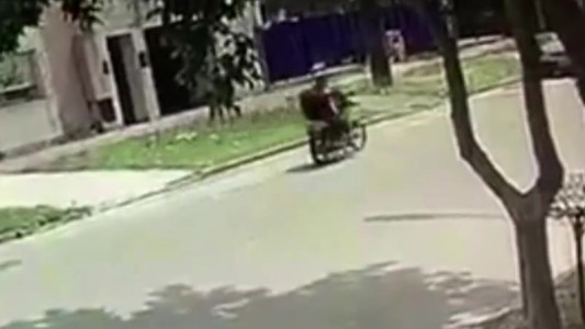 Violento ataque de motochorros