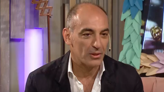 Mauricio Dayub en el diván