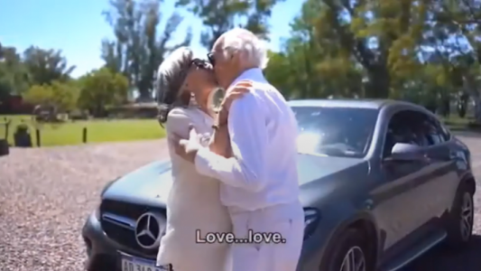 El delirante video de Carlos Biachi y Margarita