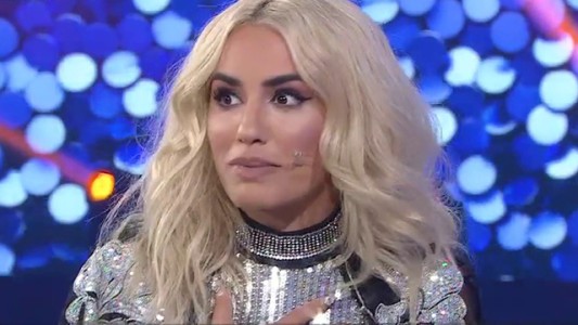 ¿Por qué Lali se tiñó de rubio?