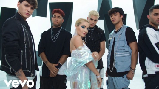 ¡Lali festejó las 8 millones de reproducciones!