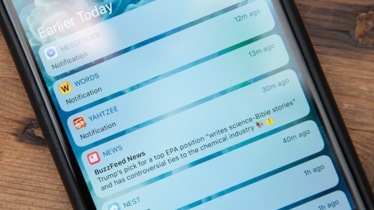Esto pasa en tu cerebro cada vez que recibís una notificación en el celular