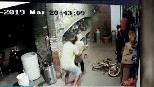 Una familia sufrió una violenta entradera en Esteban Echeverría