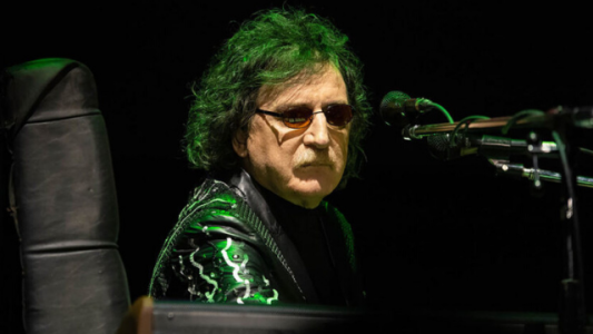 Charly García sufrió un accidente que lo obliga a bajarse del Cosquín Rock