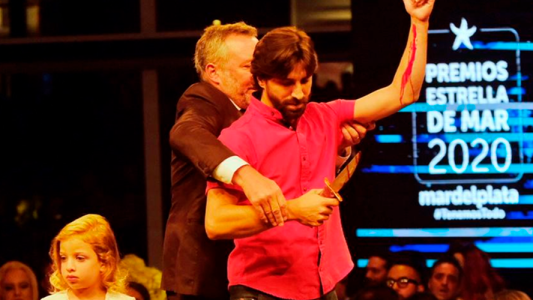 Conmoción en los Estrella de Mar: un actor simuló suicidarse en el escenario