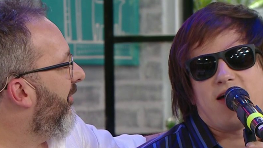 "Mi hijo es mis ojos"