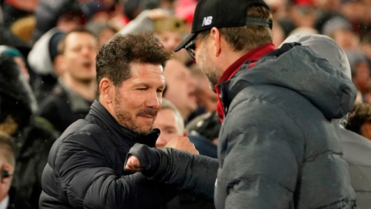 A prueba del coronavirus: el divertido saludo entre Simeone y Klopp