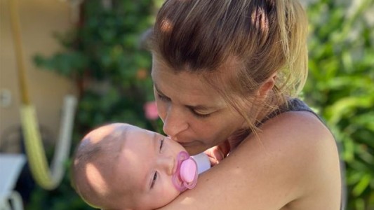 ¿Por qué Eugenia Tobal decidió mostrar a su bebe en las redes?