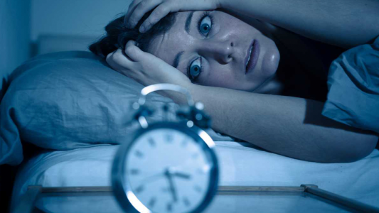 ¿Por qué el insomnio aumenta en cuarentena?
