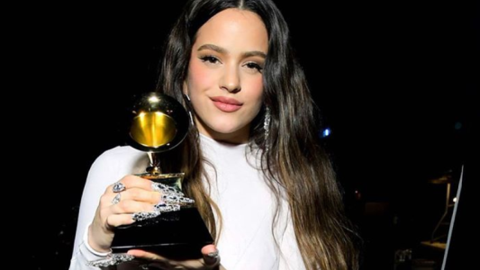 El cambio de look de Rosalía en cuarentena