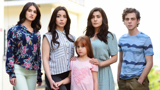 ¿De qué se trata Alas Rotas?