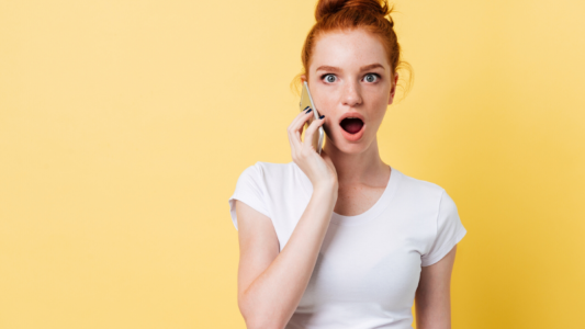 Un audio virial divide a Internet