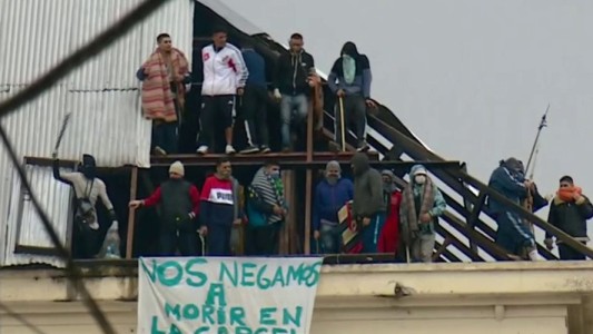 ¿Cuáles son las instancias para que se levante el motín en Devoto?