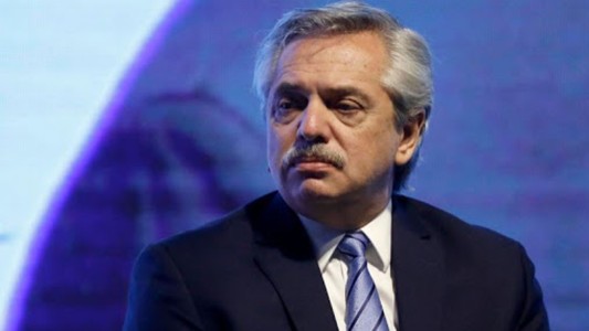 "Salir ya de la cuarentena ya, en los términos que ellos plantean, es llevar a la muerte a miles de argentinos"