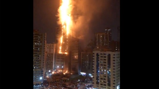 El incendio de la imponente torre de Emiratos Árabes Unidos