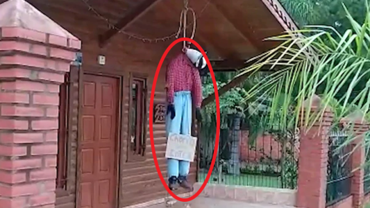 Polémica en Puerto Iguazú: ¿Qué son los “espantachorros”?