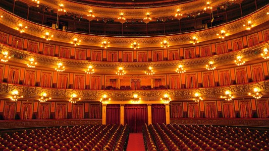 El Teatro Colón festeja sus 112 años transmitiendo un clásico