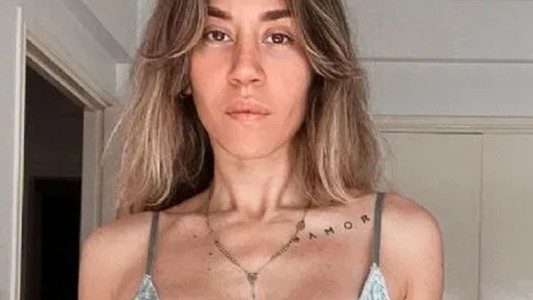 Jimena Barón estrenó un conjunto de ropa interior en la casa de Osvaldo