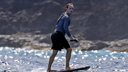 Los memes de Mark Zuckerberg con exceso de protector solar