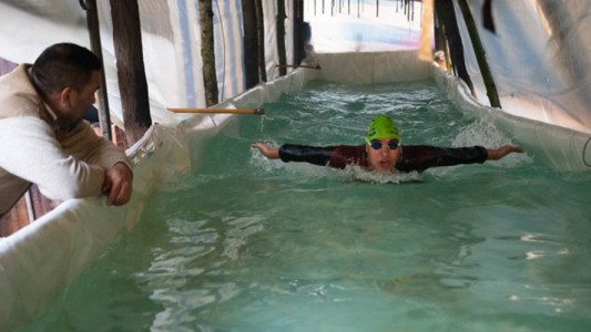 La emocionante historia de Sebastián, el nadador hipoacúsico que entrena para los JJ.OO.