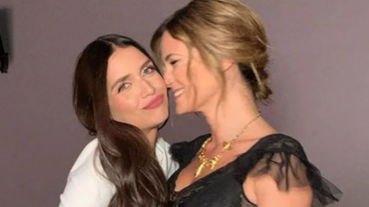 ¿Qué famosas están en el grupo de WhatsApp de Paula Chaves?