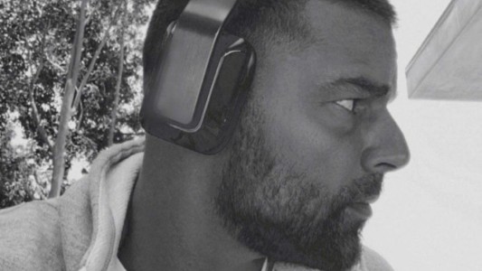 Ricky Martin relanza álbum con nueva tecnología especial para auriculares
