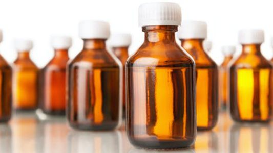 El dióxido de cloro no es eficaz según la OMS, ANMAT y Chequeado