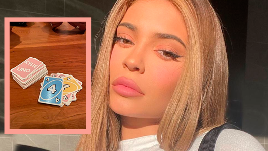 Kylie Jenner sorprendió a todos con su propia versión del UNO
