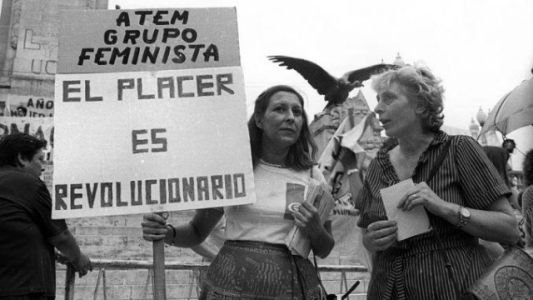 La píldora cumple 60 años: la historia de una revolución social
