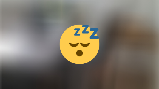 La foto viral de un niño en clases virtuales que recorrió el mundo