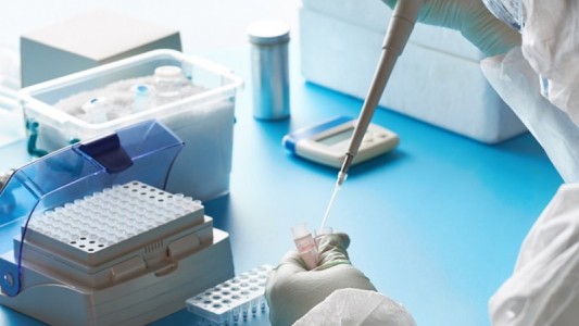 ¡Alerta mundial: se escapó una temible bacteria de un laboratorio chino!