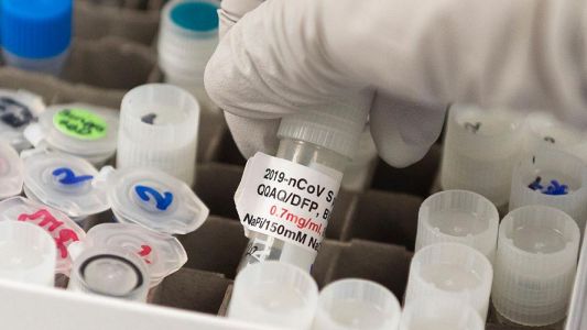 La vacuna de Moderna muestra buenos resultados en adultos mayores