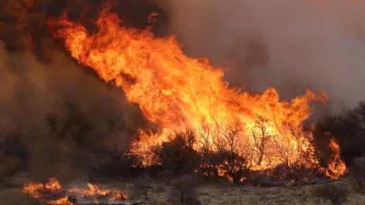 Incendios en Córdoba, dos focos siguen activos