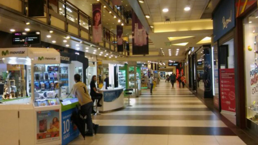Desde hoy se puede ir a los shoppings en CABA