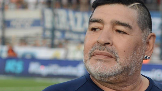Otra nueva polémica con Diego Maradona