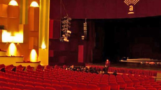Aprobaron la apertura de espacios teatrales en la costa argentina
