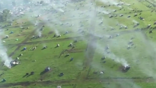 Impactante operativo de desalojo en Guernica