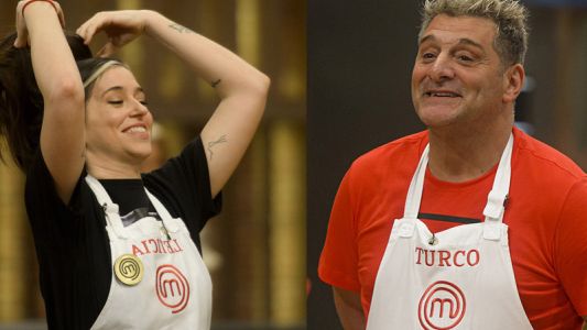 Leti Siciliani enloquecida con el beso del Turco