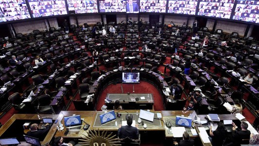 Se aprobó la Ley Mica Ortega que sanciona el Grooming