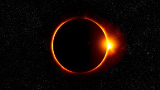Hoy se dará un un gran eclipse solar en Argentina